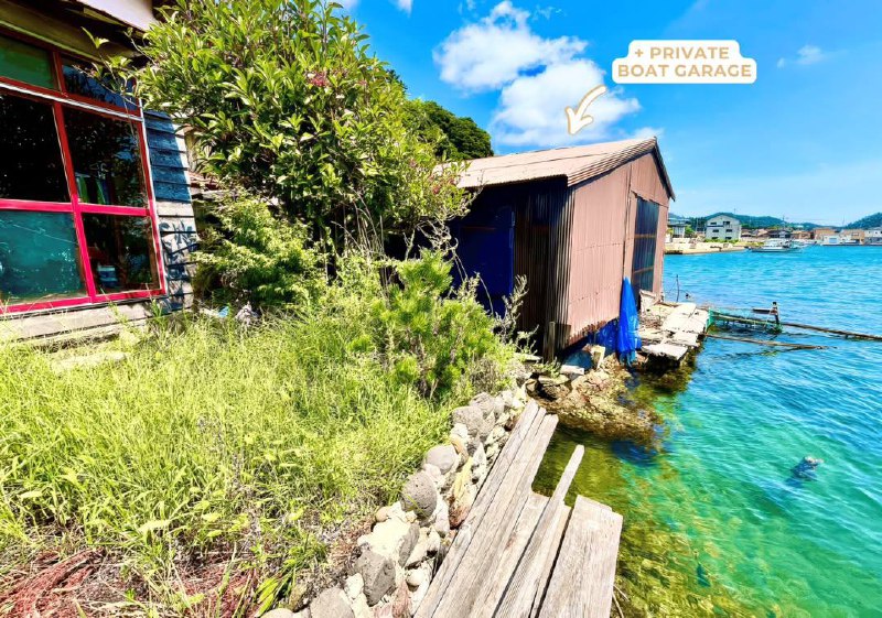 Домик у моря по цене Лады Гранты продаётся в Японии