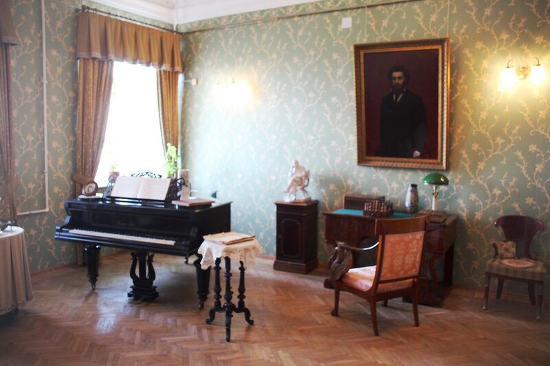 Музей-квартира Куинджи в Санкт-Петербурге: факты о художнике и его любви к птицам