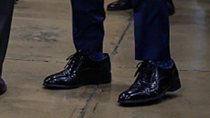 Рубио носит чужие туфли: сатира на отношения в администрации Трампа