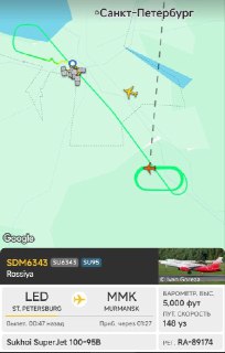 SSJ-100 готовится к аварийной посадке из-за неубранной стойки шасси