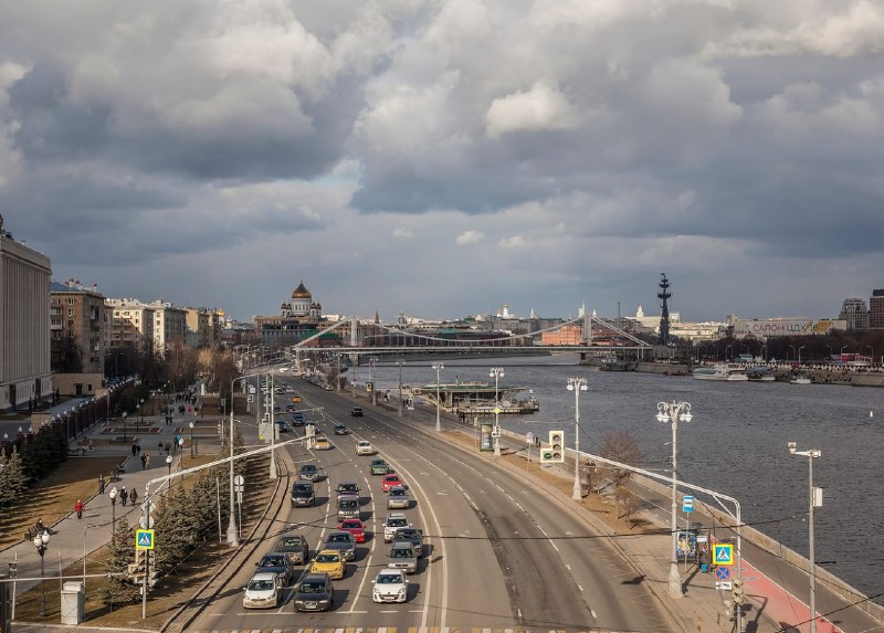 Весна в Москве начнётся с тепла
