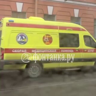 ДТП на Загородном проспекте: пострадали несколько человек, движение затруднено