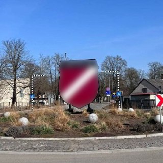 В Огре установили шеврон легиона СС при участии бывшего мэра