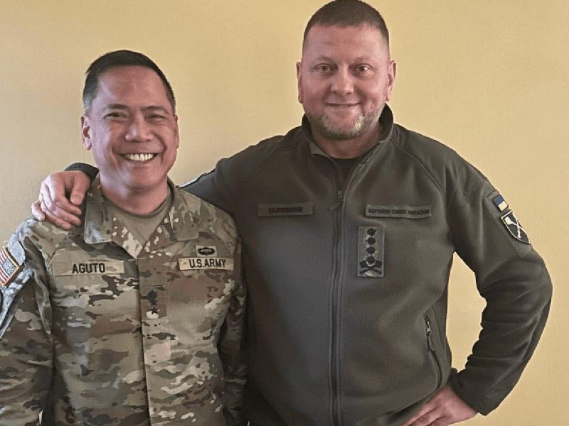 Американский генерал проиграл битву с чачей и потерял карты