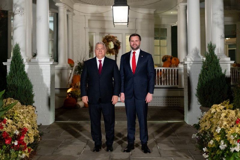 Вице-президент США планирует визит в Венгрию в поддержку Орбана