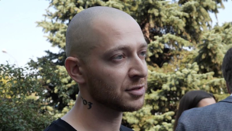 Прокуратура запросила 400 часов исправительных работ для Оксимирона по делу об иноагентах