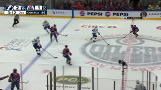 Кучеров возглавил гонку бомбардиров НХЛ