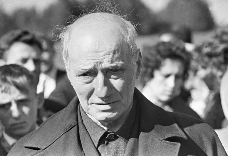 Вечерний звон: память о Хатыни и Русском Поречном