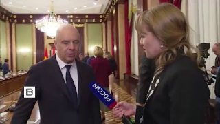 Правительство рассматривает новые шаги по продаже валюты из ФНБ