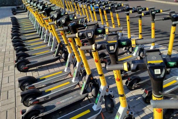 В Кудрово частично запретили электросамокаты