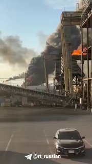 Взрыв на НПЗ в Техасе: эвакуация жителей на фоне закрытия Ормузского пролива