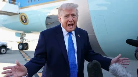 Трамп объявил о соглашении с Ираном, Тегеран опровергает диалог