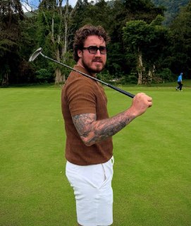 Финмониторинг Казахстана объявил в розыск блогера Ильярчика за создание сети казино