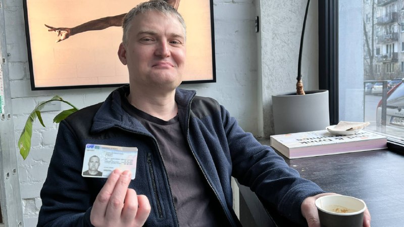 Михаилу Беньяшу вернули литовский ВНЖ