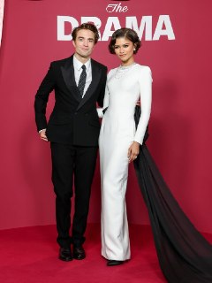 Зендея и Роберт Паттинсон на премьере фильма «Драма» в Париже