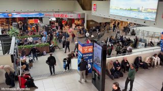 В Пулково задерживаются 49 рейсов, часть самолетов ушла на запасные аэродромы