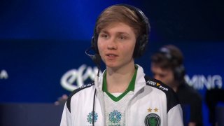 m0NESY заговорил по-русски после отключения VPN