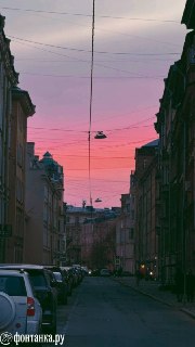 Нежнейшее розовое небо — награда петербуржцам после тяжелого дня