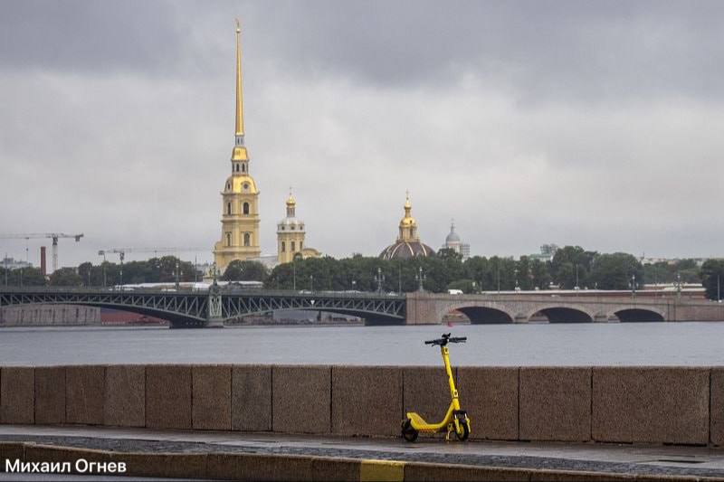 В Петербурге планируют сделать спецразметку для парковки электросамокатов