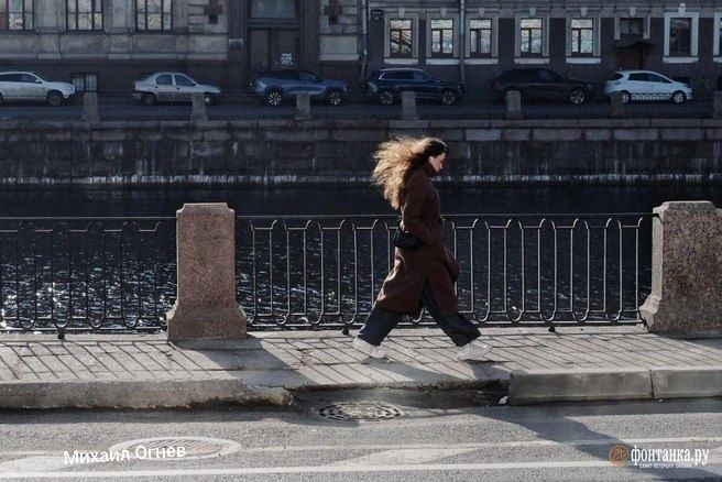 Облаков минимум, дождя не будет. В Петербурге сегодня днем +10…+12 градусов.