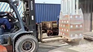 МЧС передало Ирану 313 тонн медикаментов и эвакуировало россиян