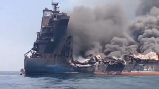 Уничтожен контейнеровоз в Ормузском проливе