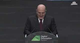 Россия готова поделиться с Казахстаном технологиями ИИ и голосового помощника Алисы