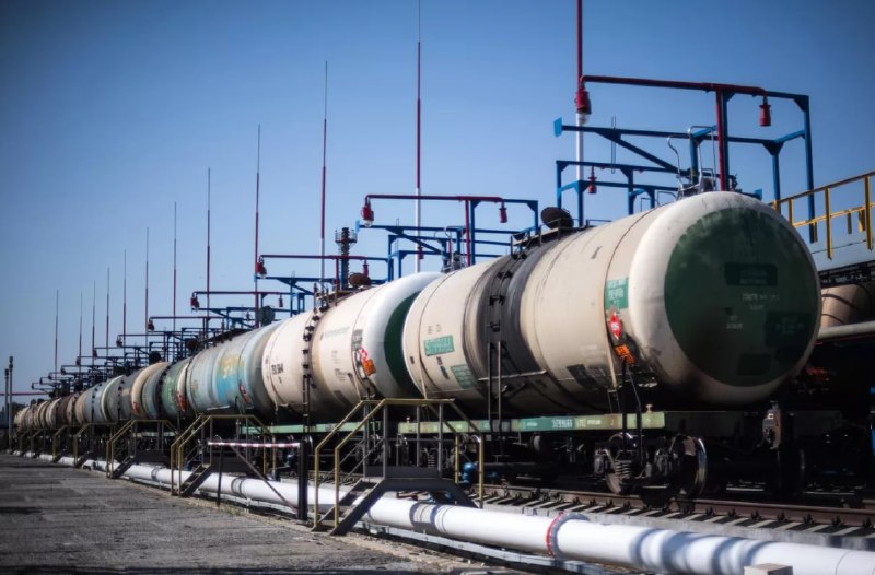 Правительство РФ планирует запретить экспорт бензина с 1 апреля 2026 года