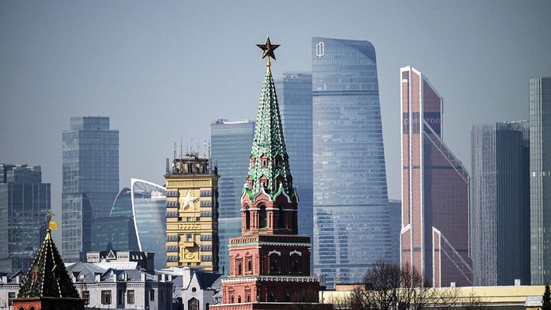 Аферисты похитили у москвички 25 миллионов рублей под видом взлома Госуслуг