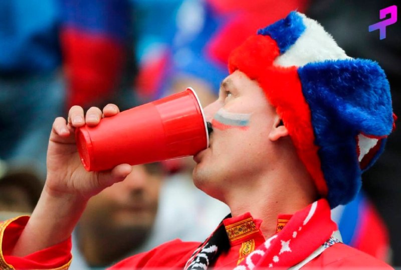 Минздрав заблокировал возвращение пива на стадионы