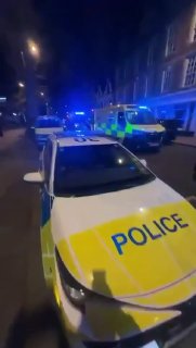 Автомобиль сбил людей в британском Дерби, водитель задержан