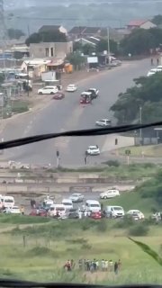 Инкассаторский фургон подлетел к небу из-за подрыва в ЮАР