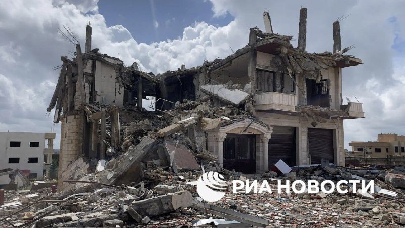 Израильская авиация разбомбила жилые дома на юге Ливана