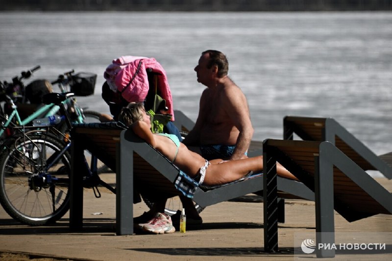Тепло как в мае: в Москве воздух прогрелся до рекордных значений