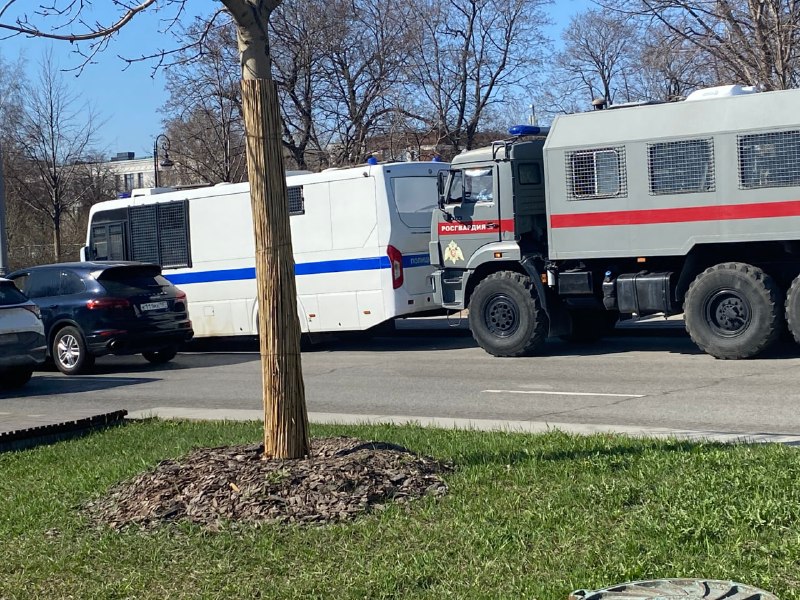 Диссидента Подрабинека отпустили из ОВД после задержания на Болотной