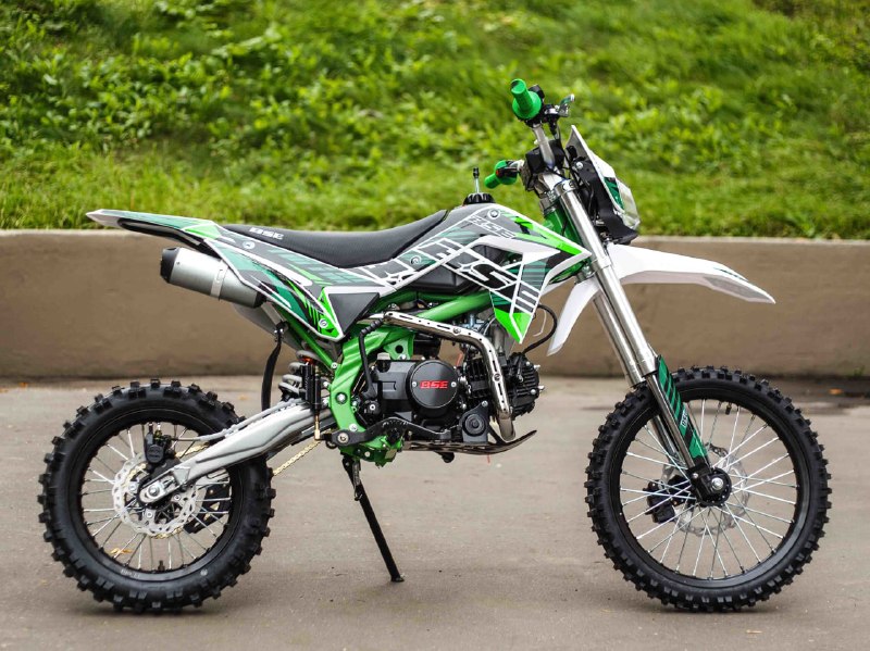 В России предложили ввести ПТС на питбайки