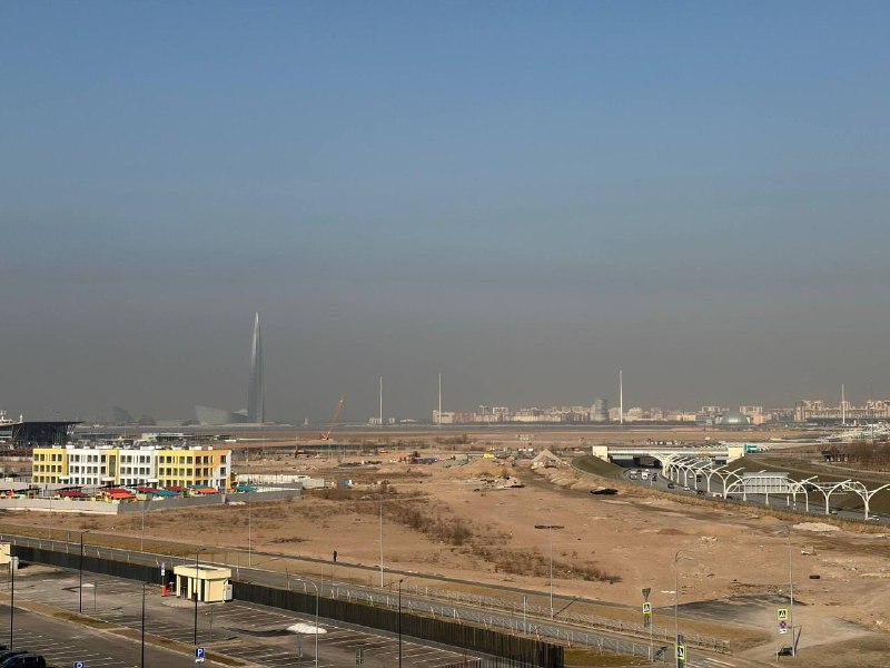 Дымка в Петербурге: данные о качестве воздуха расходятся, власти уверяют в безопасности