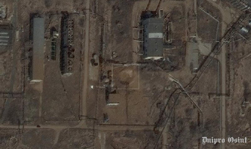 Последствия удара ракет FP-5 по заводу в Чапаевске