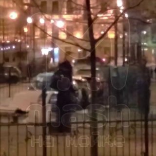 Неизвестный с бензопилой в нетрезвом состоянии запугивал жителей Петербурга