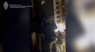 ФСБ накрыла нарколабораторию с 10 кг синтетики в Ленобласти