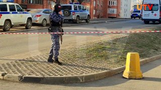 Беспилотник попал в жилой дом в центре Уфы