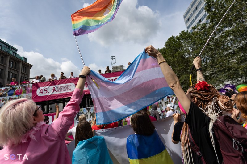 В Беларуси приняли закон о запрете пропаганды ЛГБТ и бездетности