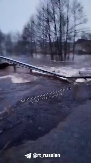 Паводок смыл мост в селе Шилокша в Нижегородской области