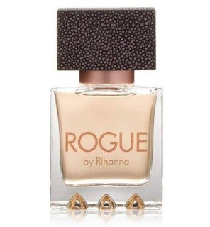 Духи Рианны признаны опасными: их сняли с продаж в Европе, но в России они всё ещё продаются