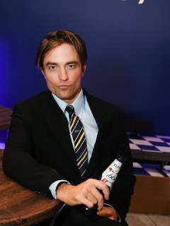 Роберт Паттинсон стал лицом пива 1664 Blanc Kronenbourg