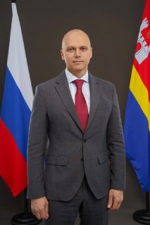 Калининградский губернатор оказался тайным сотрудником ФСБ