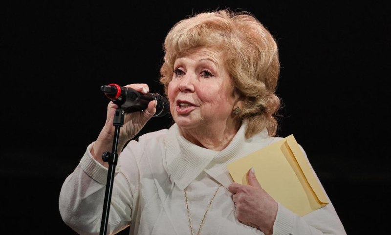 Ларисе Рубальской присвоили звание народной артистки РФ