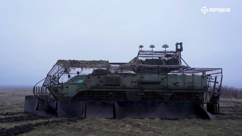 Редкий БТР-4Е «Буцефал» с антидроновой защитой и РЭБ