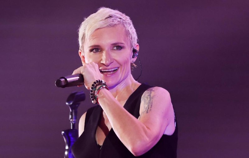 Молдавия запретила концерты Арбениной, Винника и Сабурова