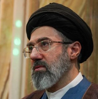 Эмиссар Ирана: Хаменеи лично решил о прекращении огня